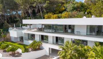 resa estates main photo 2.jpg